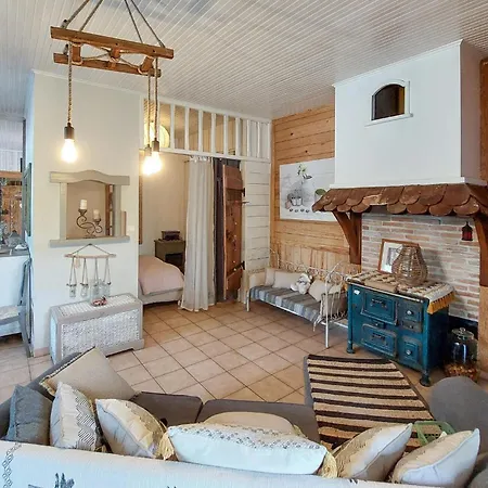 Cozy Home In Saint-Yaguen 別荘 Saint-Yaguen